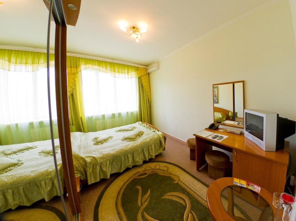 Kristina Hotel Zaporizhia Værelse billede